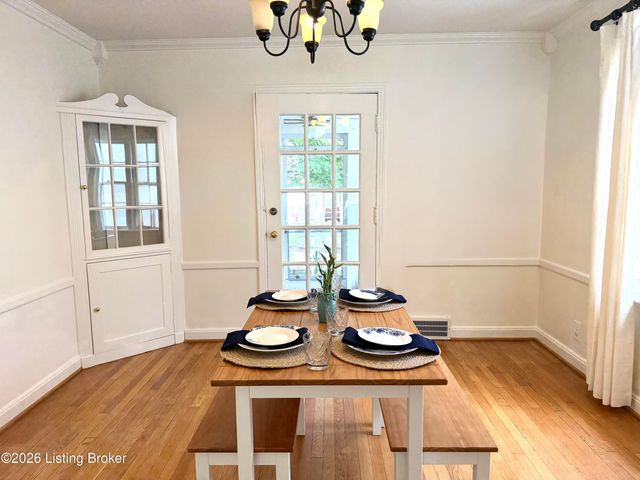 4009 Saint Germaine Ct, Norbourne Estates, KY 40207