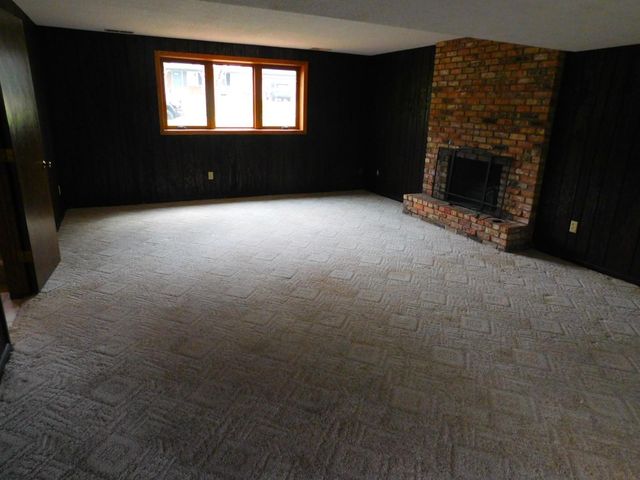 931 Dawn Avenue, Shoreview, MN 55126