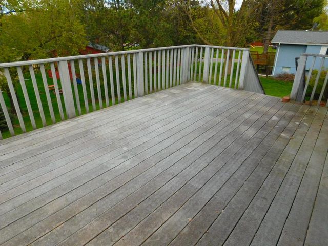 931 Dawn Avenue, Shoreview, MN 55126