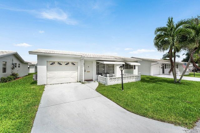 1005 Siesta Avenue, Boynton Beach, FL 33426