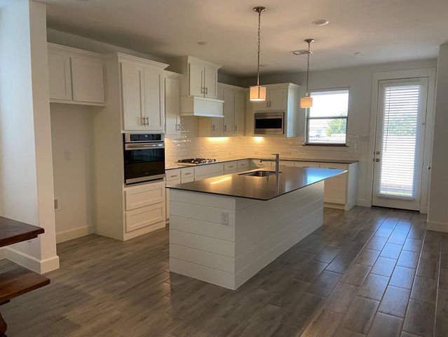 2257 Bower, Carrollton, TX 75010