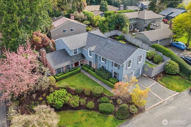 8255 SE 59th Street, Mercer Island, WA 98040