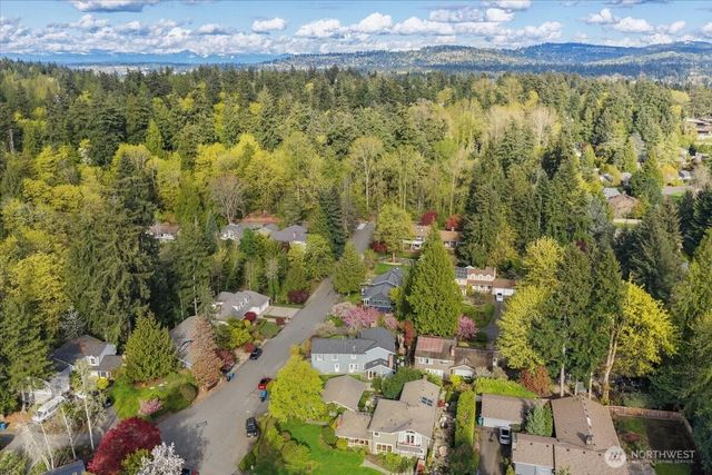 8255 SE 59th Street, Mercer Island, WA 98040