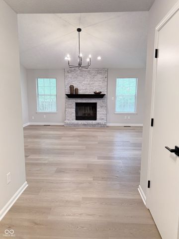 3323 Lauren, Indianapolis, IN 46235