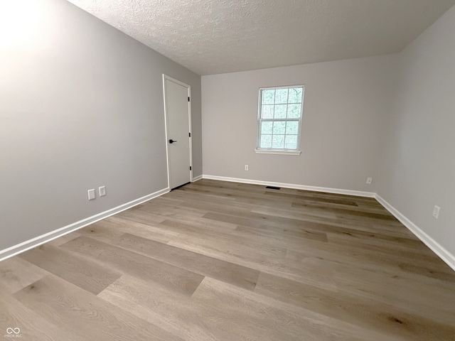 3323 Lauren, Indianapolis, IN 46235