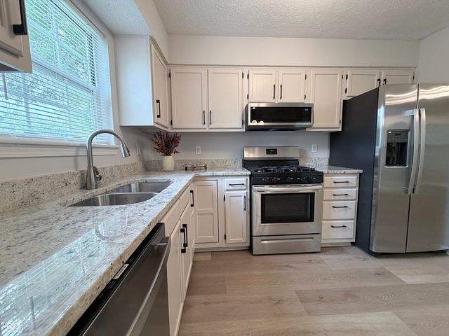 3323 Lauren, Indianapolis, IN 46235