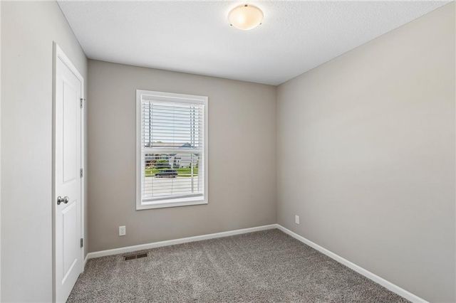 20602 Copper Creek Drive, Peculiar, MO 64078