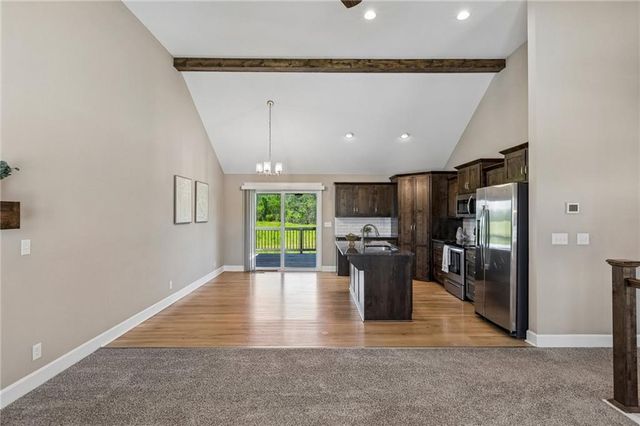 20602 Copper Creek Drive, Peculiar, MO 64078