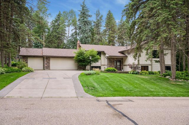 1148 Kenilworth Drive, Woodbury, MN 55125