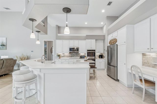 438 TALL OAK TRAIL, Tarpon Springs, FL 34688