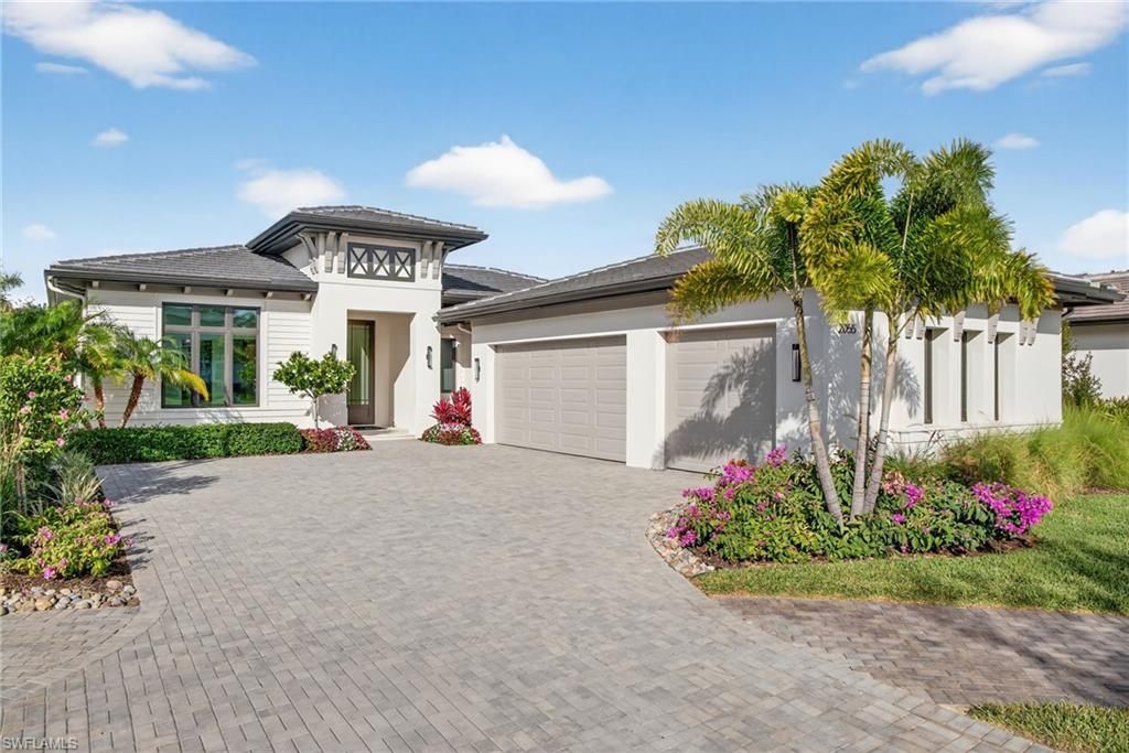 2055 Cambridge Park DR, NAPLES, FL 34109 — photo 2