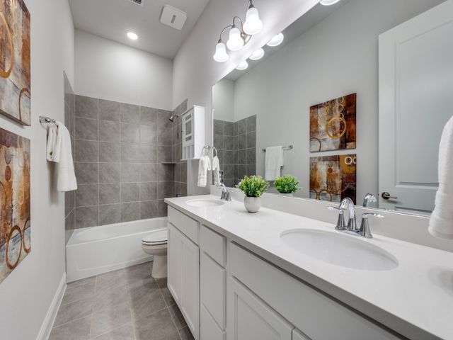 2112 Deer Run, Gunter, TX 75058