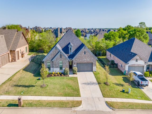 2112 Deer Run, Gunter, TX 75058