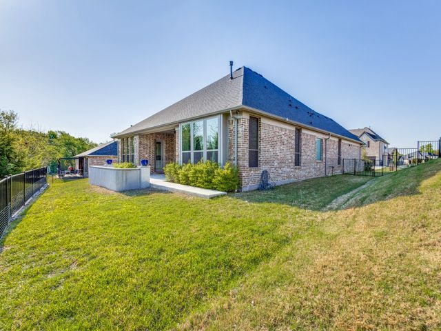 2112 Deer Run, Gunter, TX 75058