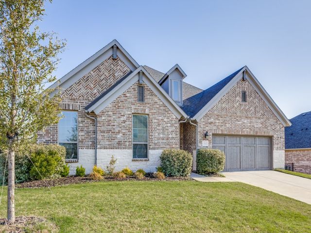 2112 Deer Run, Gunter, TX 75058