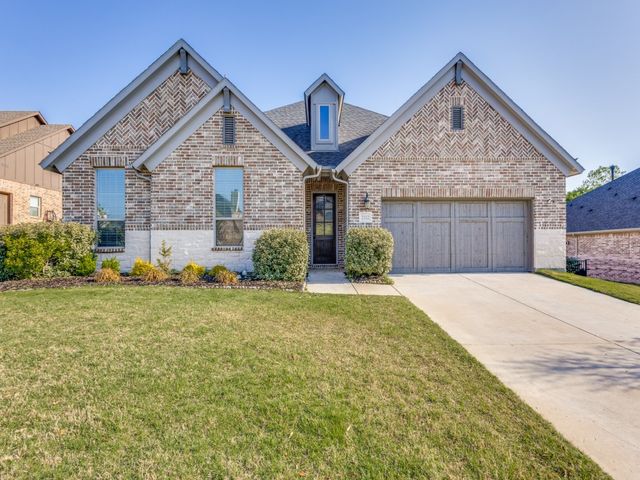 2112 Deer Run, Gunter, TX 75058