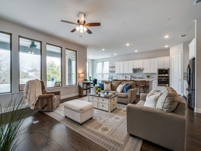 2112 Deer Run, Gunter, TX 75058