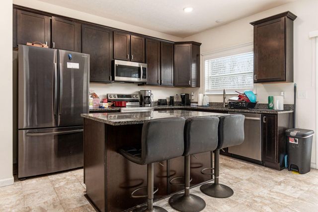 5135 Bitternut Lane, Groveport, OH 43125