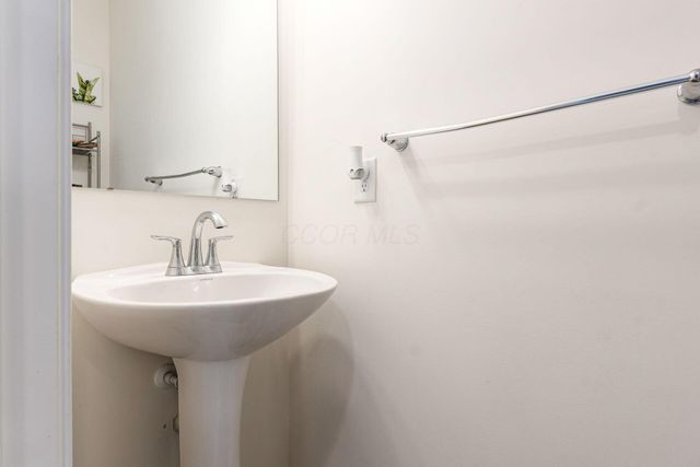 5135 Bitternut Lane, Groveport, OH 43125