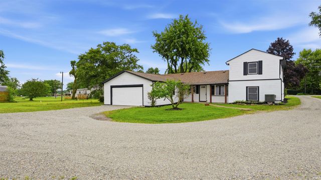 12021 E Jackson Street, Parker City, IN 47368
