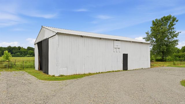 12021 E Jackson Street, Parker City, IN 47368
