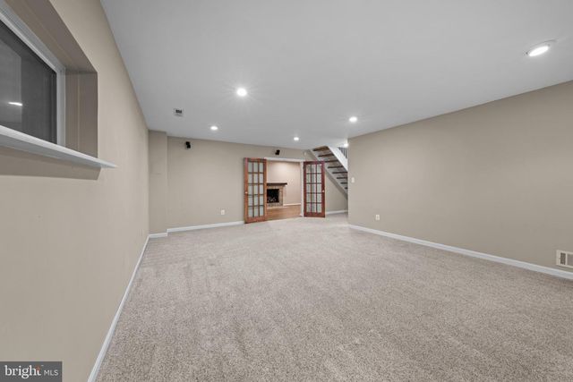 2172 GOLF COURSE DR, Reston, VA 20191