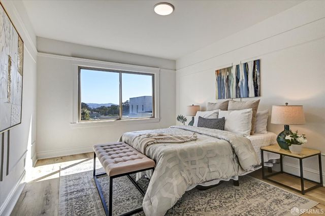 2431 Ulloa Street, San Francisco, CA 94116