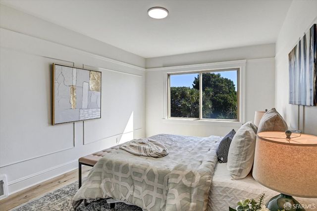 2431 Ulloa Street, San Francisco, CA 94116