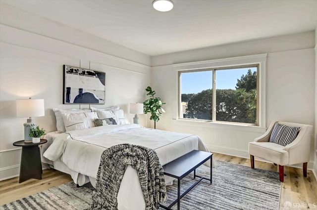 2431 Ulloa Street, San Francisco, CA 94116