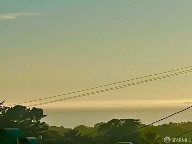 2431 Ulloa Street, San Francisco, CA 94116