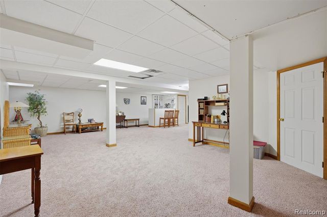 9210 Newburgh Road, Livonia, MI 48150