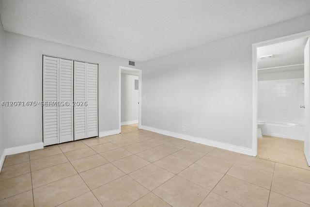 850 E Commercial Blvd 214B, Oakland Park, FL 33334