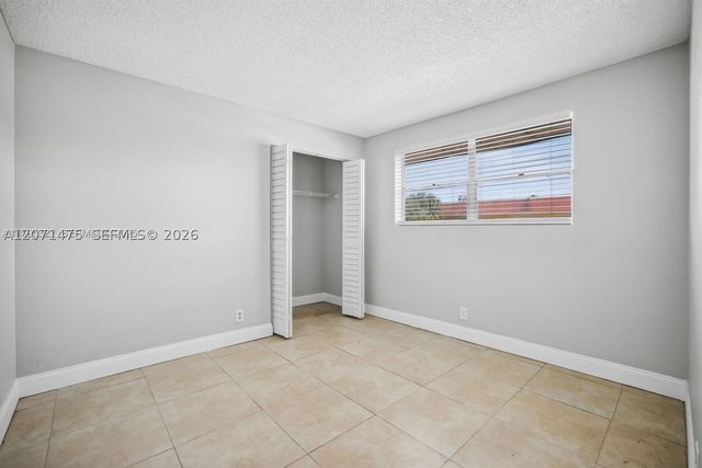850 E Commercial Blvd 214B, Oakland Park, FL 33334