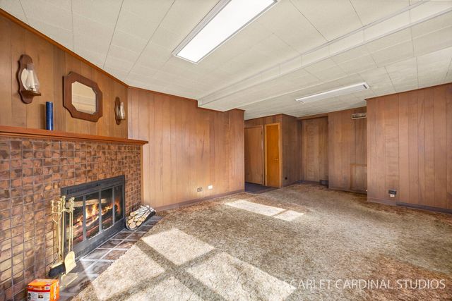 1210 Lawnmeadow Lane, Naperville, IL 60540