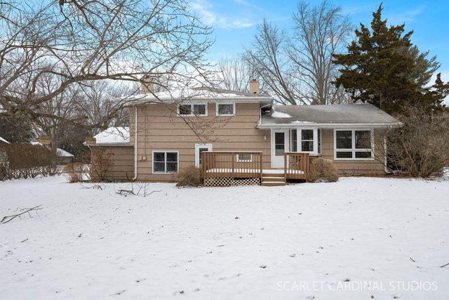 1210 Lawnmeadow Lane, Naperville, IL 60540