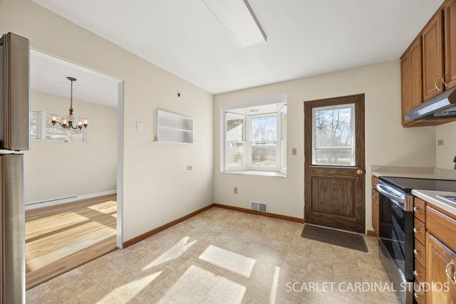 1210 Lawnmeadow Lane, Naperville, IL 60540