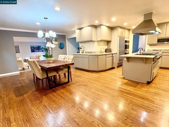 2589 Pebble Beach Loop, Lafayette, CA 94549