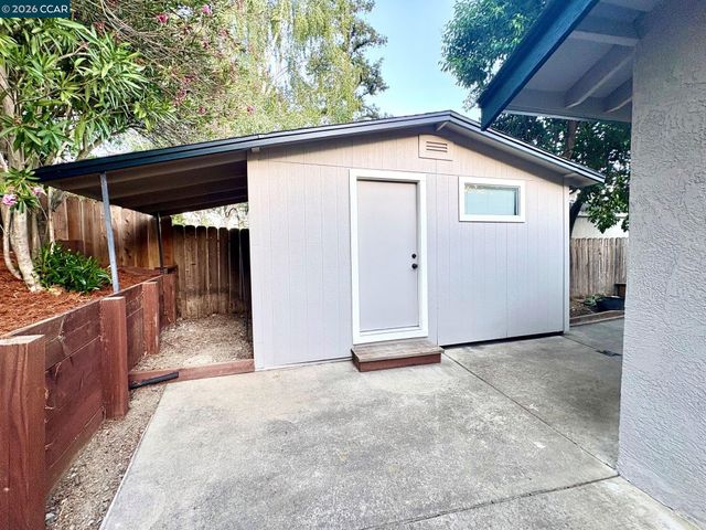 2589 Pebble Beach Loop, Lafayette, CA 94549