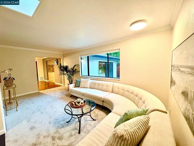 2589 Pebble Beach Loop, Lafayette, CA 94549