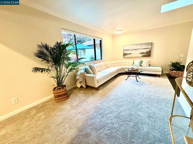 2589 Pebble Beach Loop, Lafayette, CA 94549