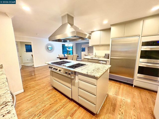 2589 Pebble Beach Loop, Lafayette, CA 94549