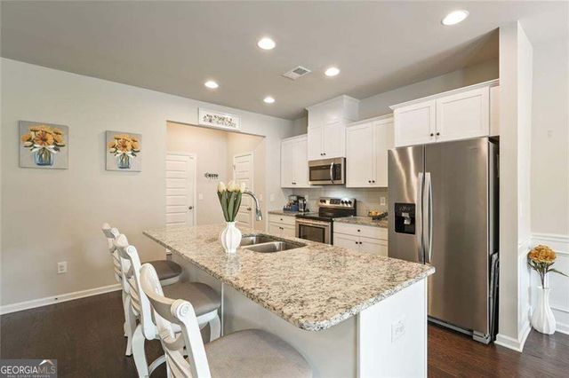 6216 Thorncrest Drive NW, Tucker, GA 30084