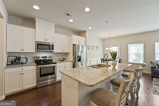 6216 Thorncrest Drive NW, Tucker, GA 30084