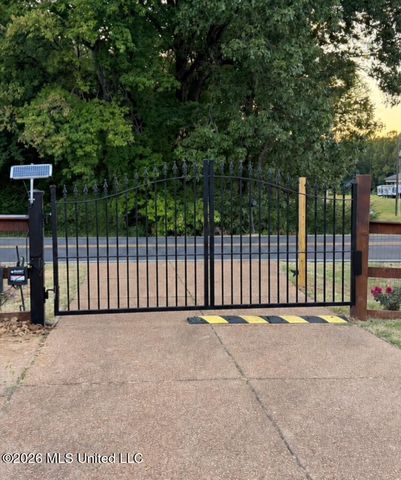 4578 Mccracken Road, Hernando, MS 38632