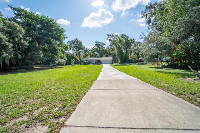 8214 VALRIE LANE, Riverview, FL 33569