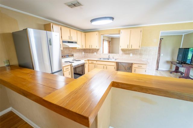 8214 VALRIE LANE, Riverview, FL 33569