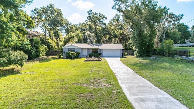 8214 VALRIE LANE, Riverview, FL 33569