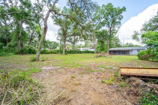 8214 VALRIE LANE, Riverview, FL 33569