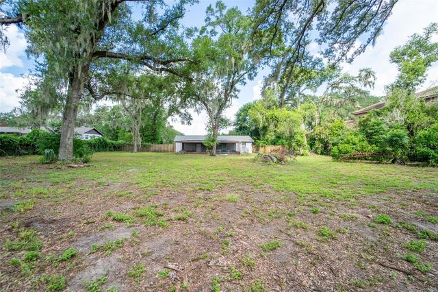 8214 VALRIE LANE, Riverview, FL 33569