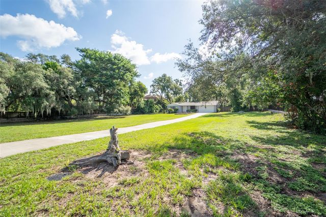 8214 VALRIE LANE, Riverview, FL 33569